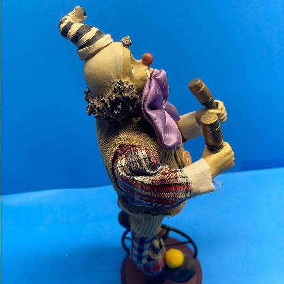 Vintage Circus Clown Figurine with Maracas Unicycle Hand-Painted 12" Multicolor - Picture 5 of 12